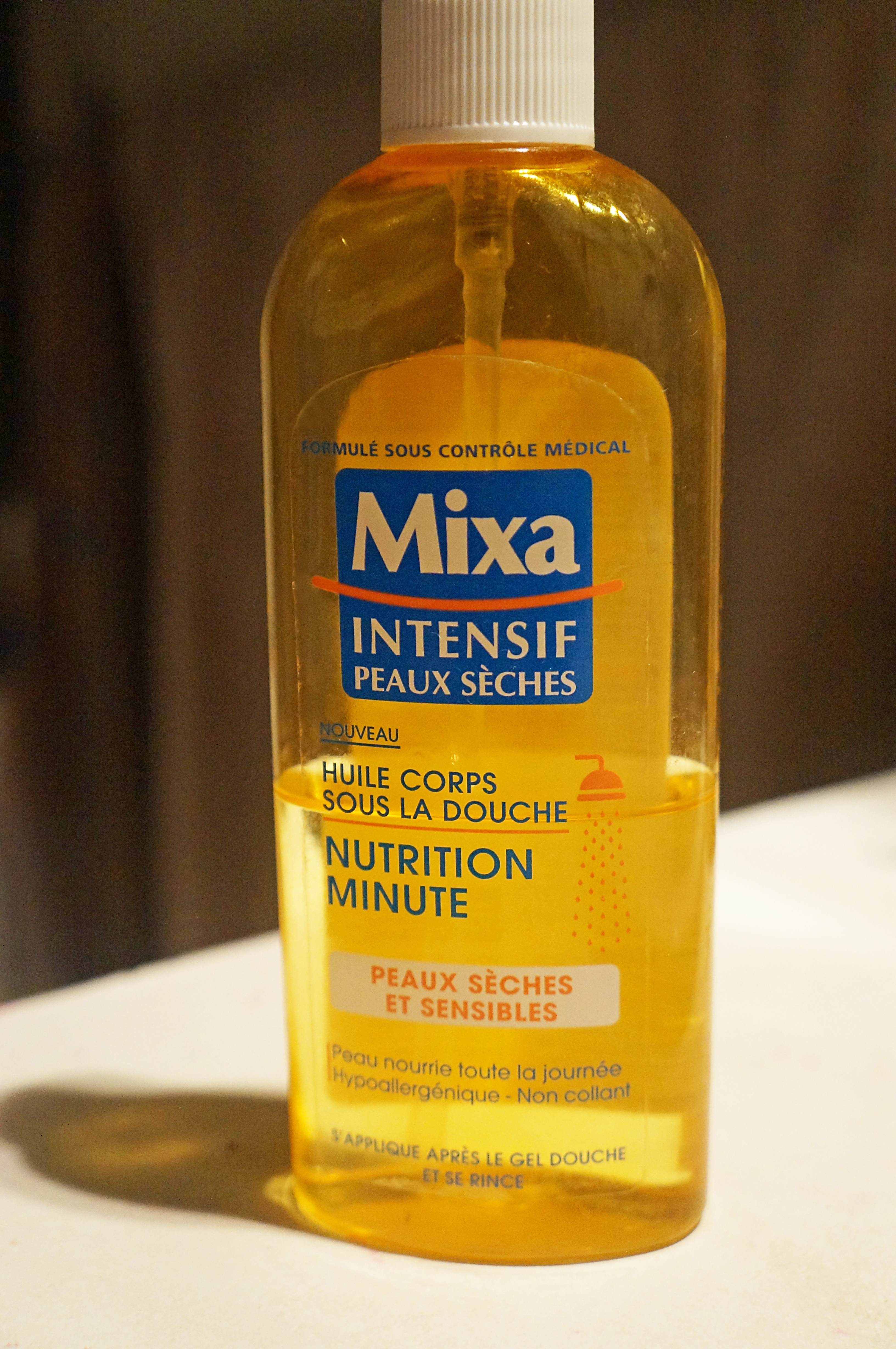 Huile Corps sous la douche Nutrition Minute de Mixa : j'aime !